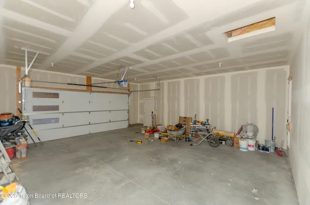 $845,000 | 349 Mahogany Way, Star Valley Ranch, WY 83127