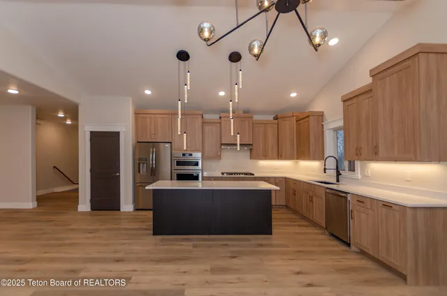 $845,000 | 349 Mahogany Way, Star Valley Ranch, WY 83127