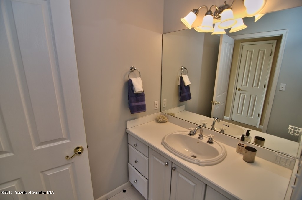 913 Parkview Road Moscow, PA 18444 - Photo 38 of 65 Gallery Image 38