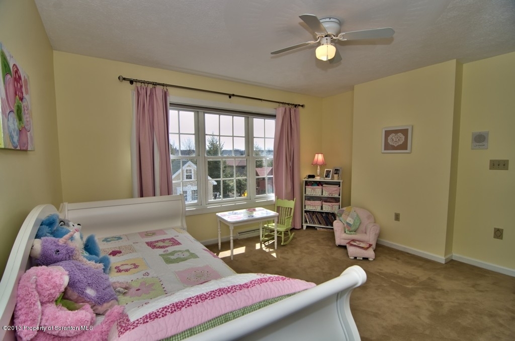 913 Parkview Road Moscow, PA 18444 - Photo 43 of 65 Gallery Image 43