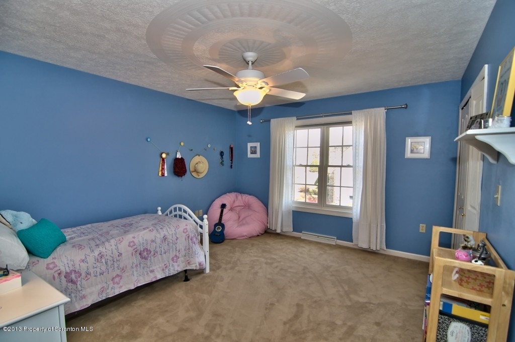 913 Parkview Road Moscow, PA 18444 - Photo 45 of 65 Gallery Image 45