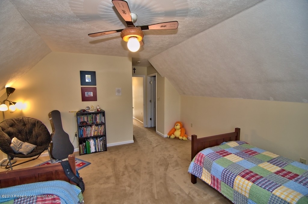 913 Parkview Road Moscow, PA 18444 - Photo 49 of 65 Gallery Image 49