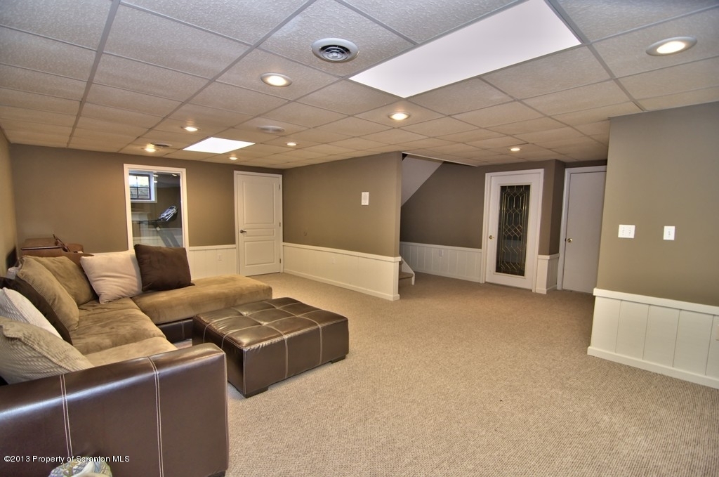 913 Parkview Road Moscow, PA 18444 - Photo 57 of 65 Gallery Image 57