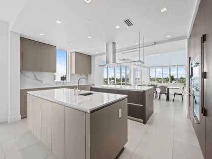 $3,500,000 | 353 Sunset Drive, Unit PH02, Fort Lauderdale, FL 33301