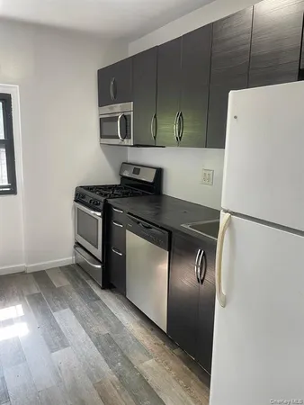 $1,250,000 | 782 Cauldwell Avenue | Woodstock