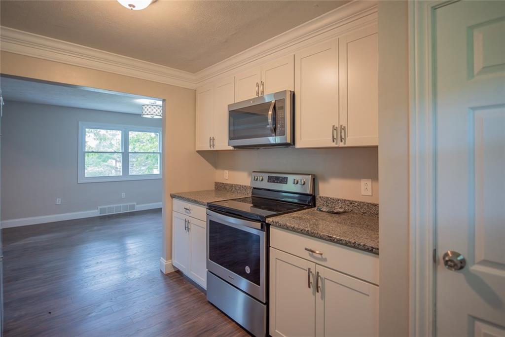 200 Sandy Hill Road Irwin, PA 15642 - Photo 8 of 24 Gallery Image 8