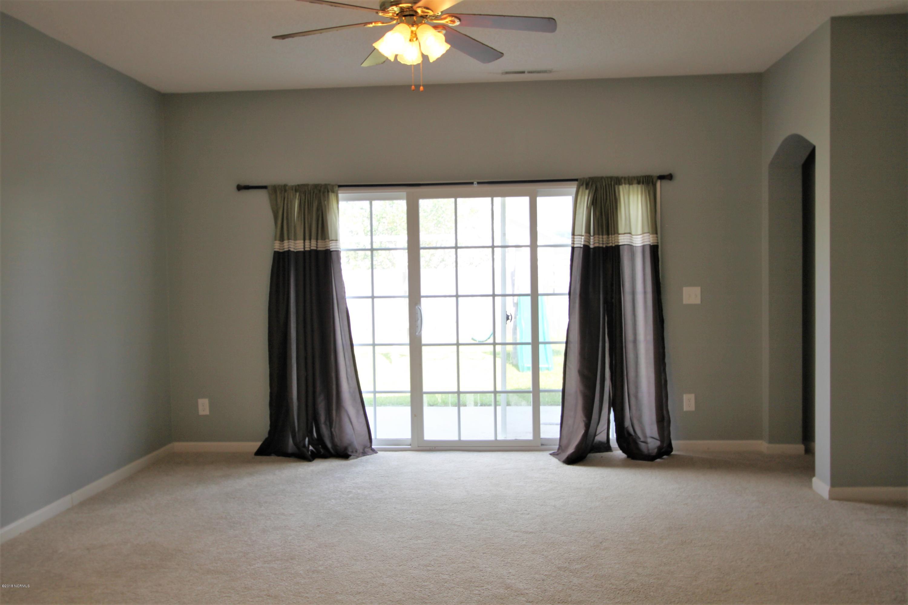 8654 Orchard Loop Road Leland, NC 28451 - Photo 5 of 16 IMG_4440