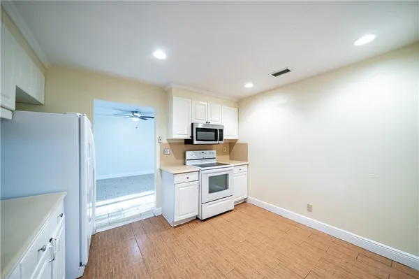 $3,100 | 820 Southwest 55th Avenue, Margate, FL 33068