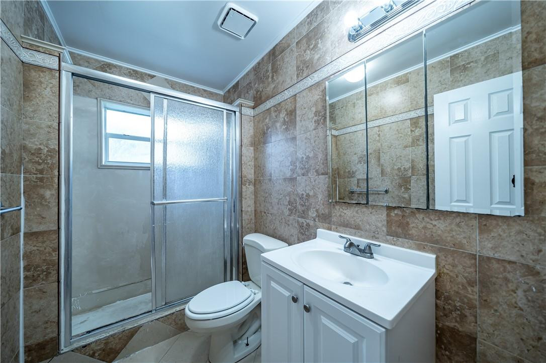 820 Southwest 55th Avenue Margate, FL 33068 - Photo 7 of 58 Photo 7