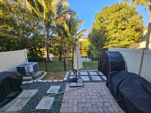 $2,600 | 253 Lake Monterey Circle, Unit 253, Boynton Beach, FL 33426