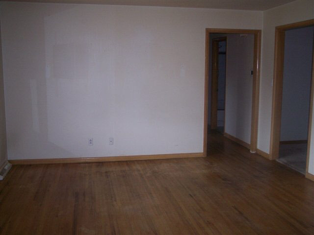 1810 West Riggin Road Muncie, IN 47304 - Photo 3 of 10 Gallery Image 3