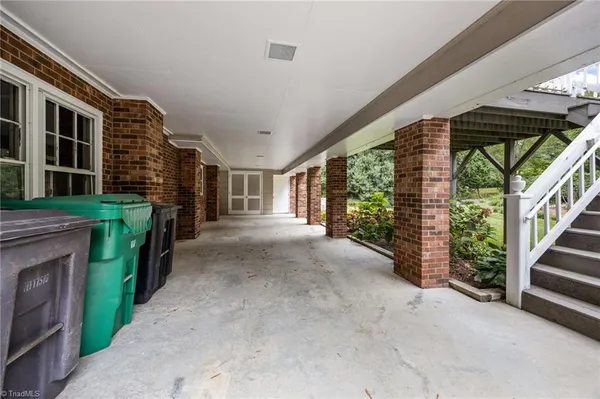$512,000 | 1122 Kensington Drive, High Point, NC 27262