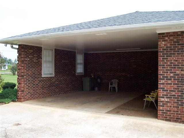 900 Broadway School Road Belton, SC 29627 - Photo 8 of 24 Gallery Image 8