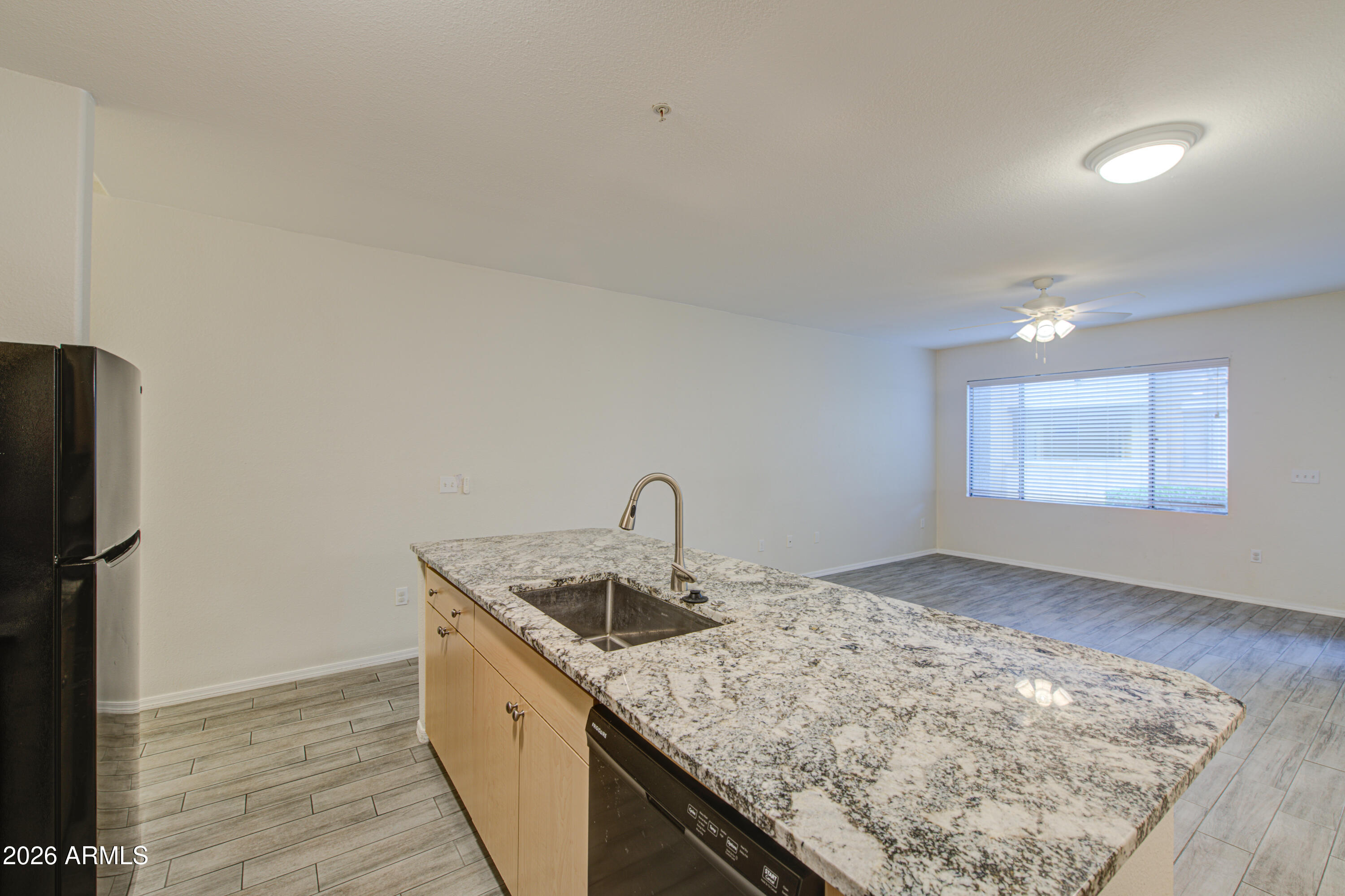 18416 North Cave Creek Road, Unit 1019 Phoenix, AZ 85032 - Photo 9 of 34