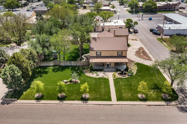 $575,000 | 2000 3rd Avenue, Canyon, TX 79015