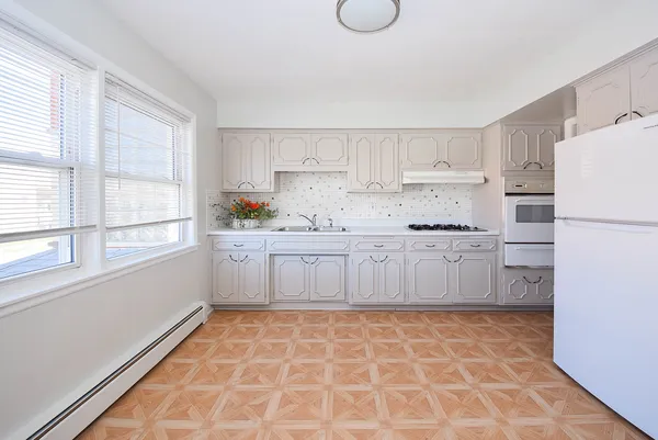 $195,000 | 7347 West Diversey Avenue, Unit 3, Elmwood Park, IL 60707