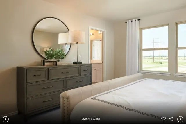 $299,300 | 324 Paradise Cyn Drive, Jarrell, TX 76537