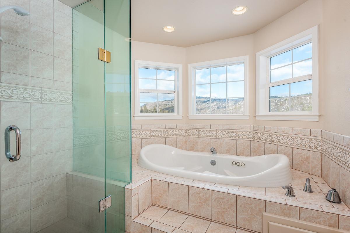 3637 Hunters Ridge Road Klamath Falls, OR 97601 - Photo 12 of 19 Additional Photo