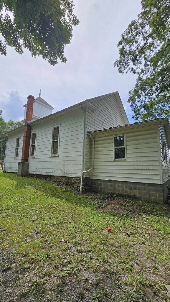 16938 Hares Valley Road Mapleton Depot, PA 17052 - Photo 17 of 18 Gallery Image 17