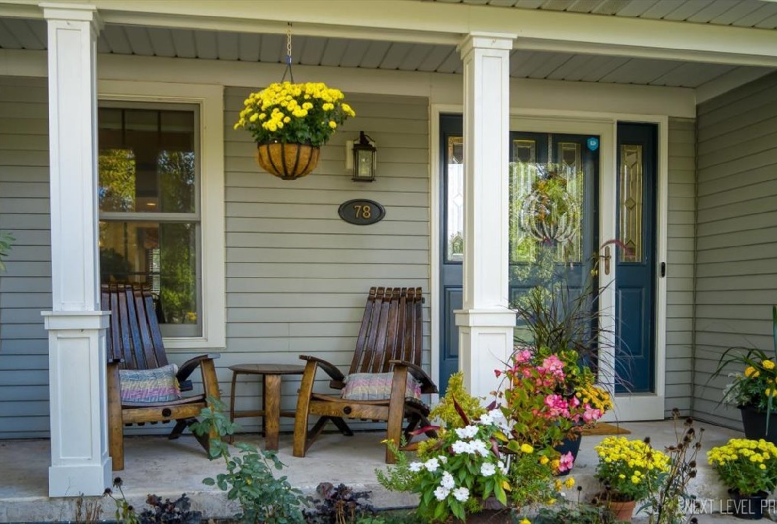78 South Stauffer Drive Naperville, IL 60540 - Photo 4 of 31 a front view of a house with sitting area