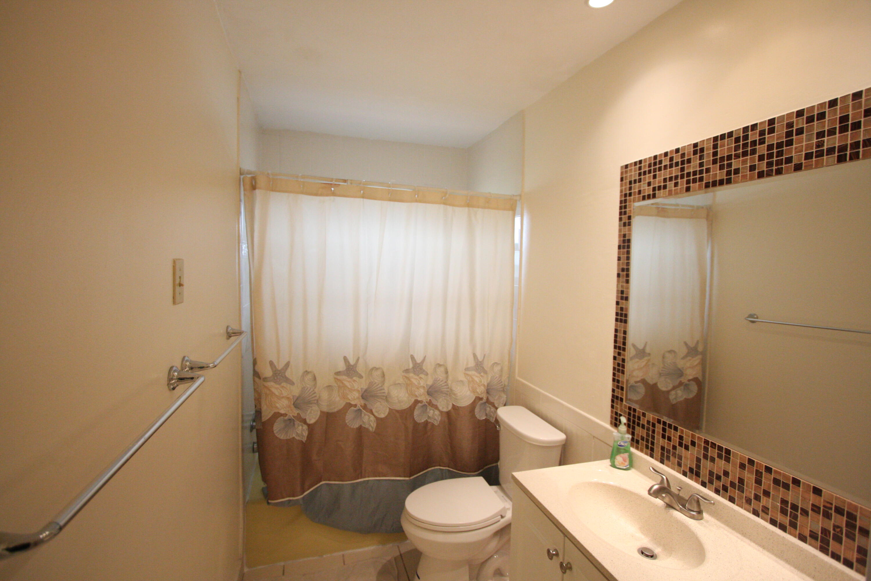 1050 East Sample Road, Unit 209 Pompano Beach, FL 33064 - Photo 22 of 27 IMG_6936