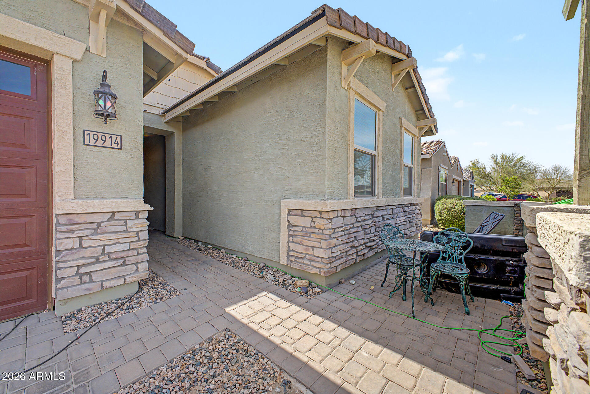 19914 North Lauren Road Maricopa, AZ 85138 - Photo 3 of 25 04 - Lauren