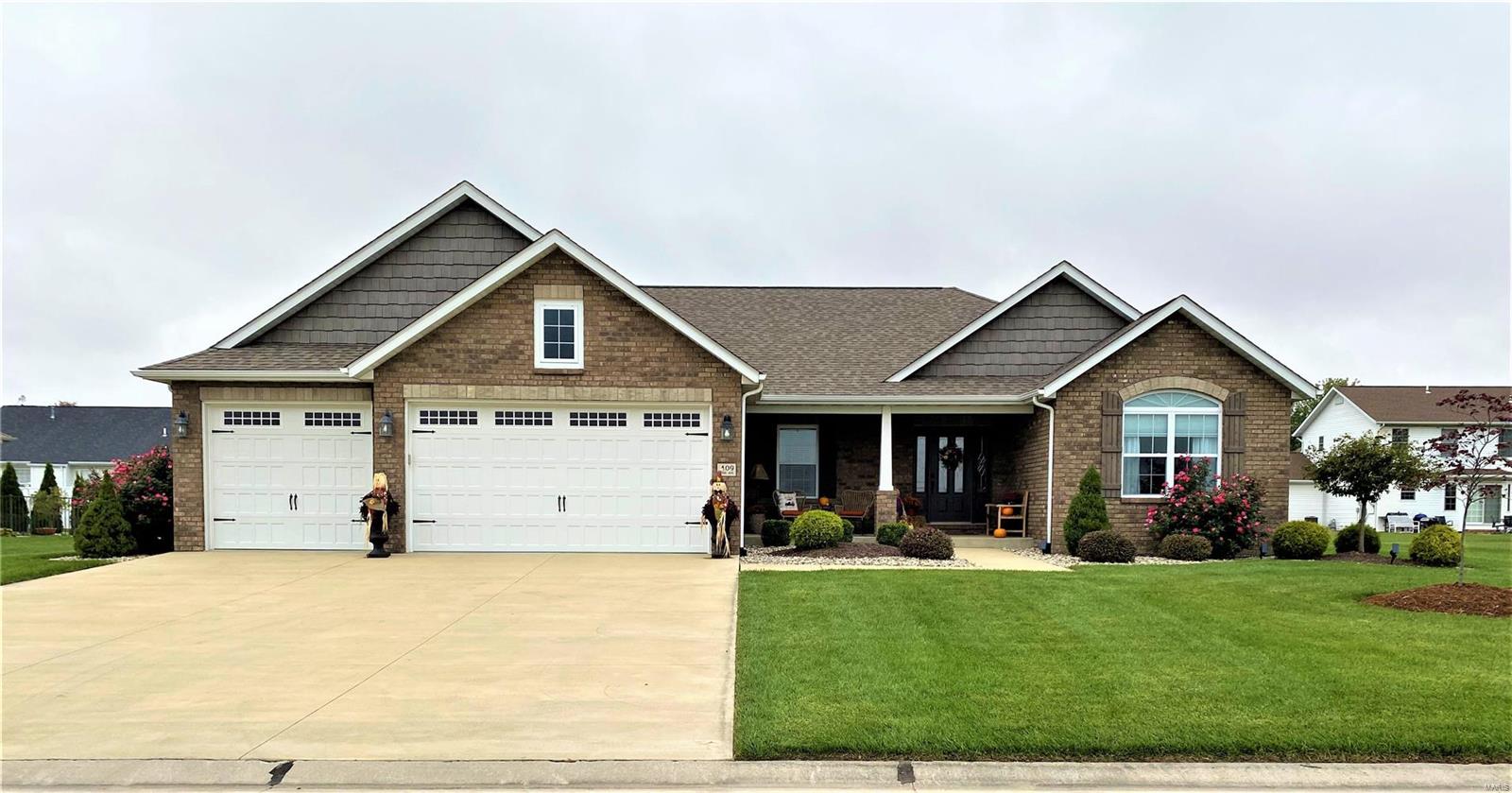 409 Cook Avenue Hamel, IL 62046 - Photo 1 of 32 Gallery Image 1