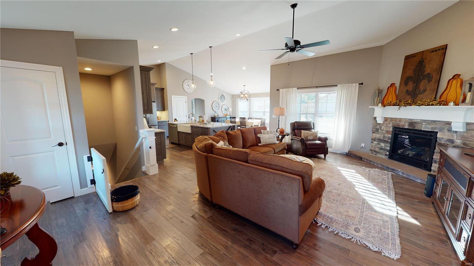 409 Cook Avenue Hamel, IL 62046 - Photo 5 of 32 Gallery Image 5