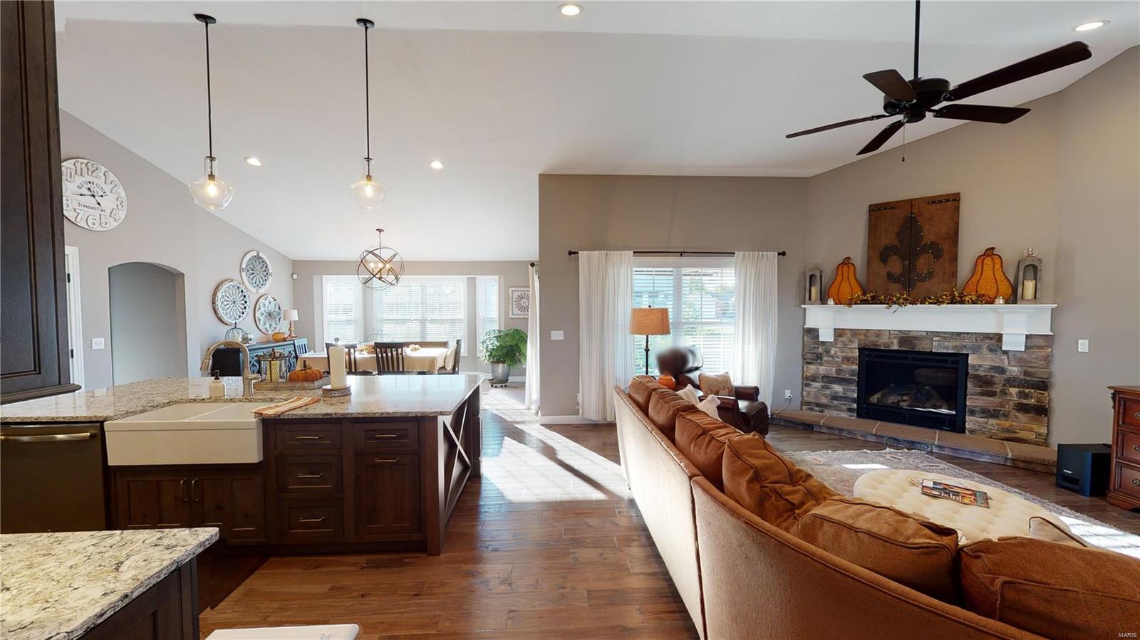 409 Cook Avenue Hamel, IL 62046 - Photo 6 of 32 Gallery Image 6