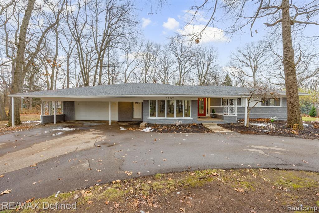 1257 Priscilla Lane Rochester Hills, MI 48309 - Photo 2 of 49