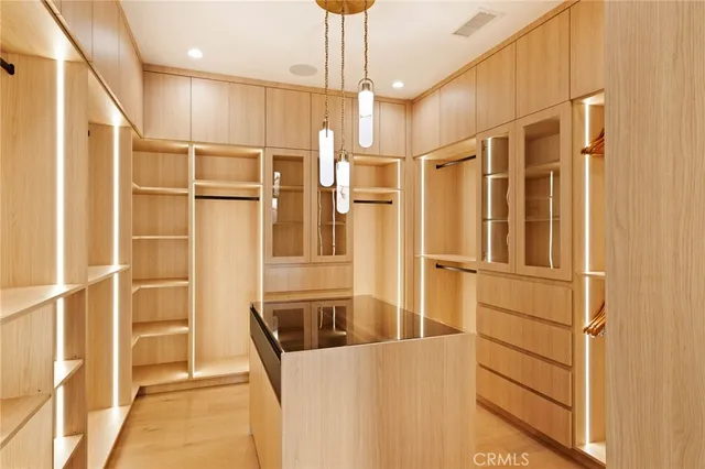 $19,975 | 3962 Alla Road, Los Angeles, CA 90066