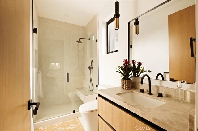 $19,975 | 3962 Alla Road, Los Angeles, CA 90066