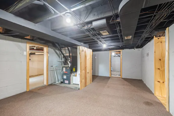 $245,000 | 33273 Highway 12, Niles, MI 49120