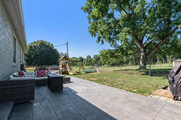 $245,000 | 33273 Highway 12, Niles, MI 49120