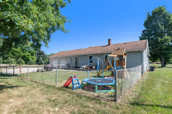 $245,000 | 33273 Highway 12, Niles, MI 49120