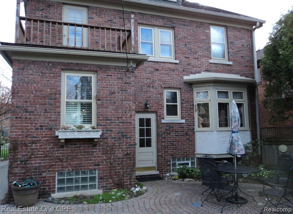 256 Moran Road Grosse Pointe, MI 48236 - Photo 15 of 20 15 DSC01198.jpg