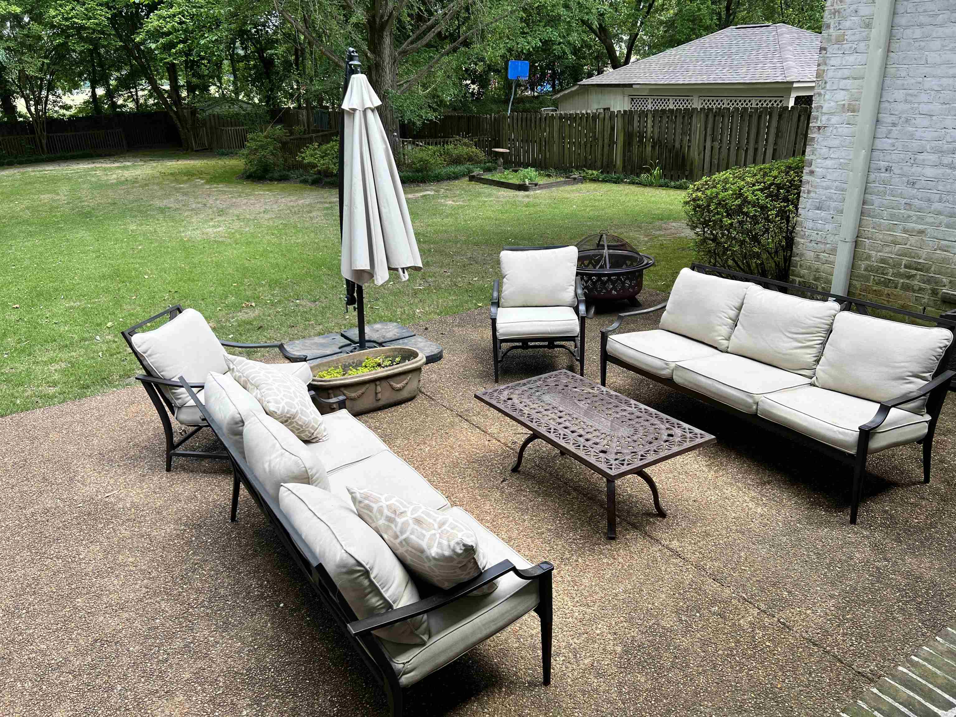 5110 Barry Road Memphis, TN 38117 - Photo 25 of 25 a view of a yard with furniture