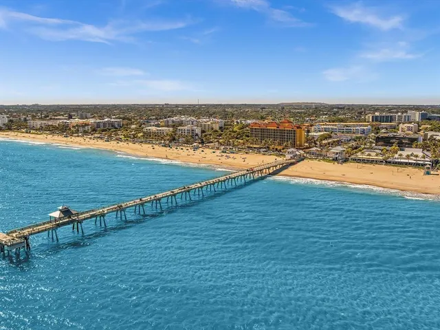 $3,300 | 1537 East Hillsboro Boulevard, Unit 438, Deerfield Beach, FL 33441