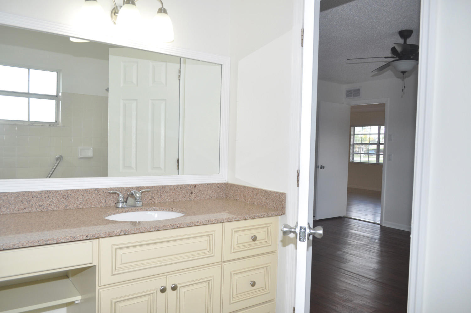 101 Raintree Trail Jupiter, FL 33458 - Photo 14 of 28 MASTER BATHROOM