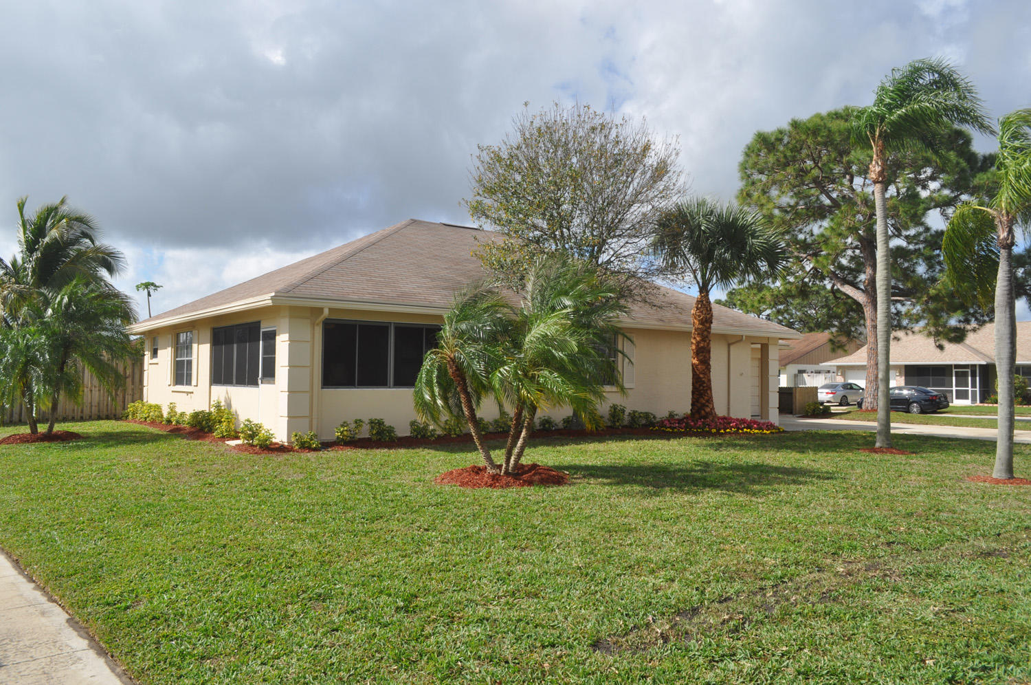 101 Raintree Trail Jupiter, FL 33458 - Photo 27 of 28 EXTERIOR