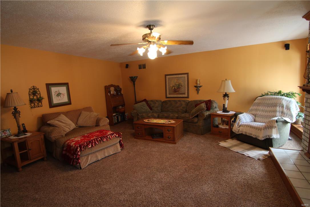 3005 Terpening Road Alton, IL 62002 - Photo 33 of 94