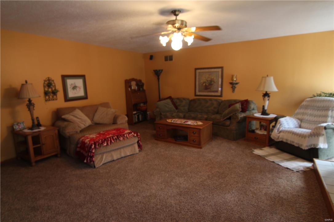 3005 Terpening Road Alton, IL 62002 - Photo 37 of 94
