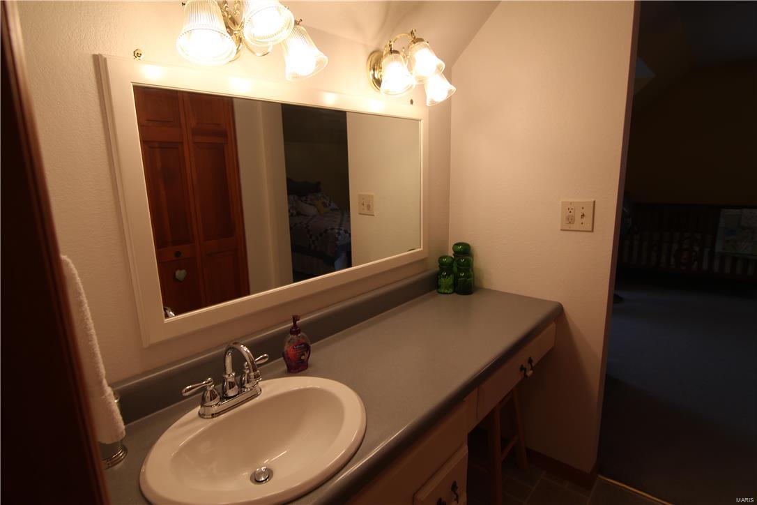 3005 Terpening Road Alton, IL 62002 - Photo 46 of 94