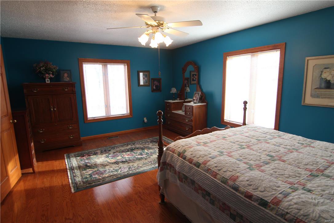 3005 Terpening Road Alton, IL 62002 - Photo 48 of 94