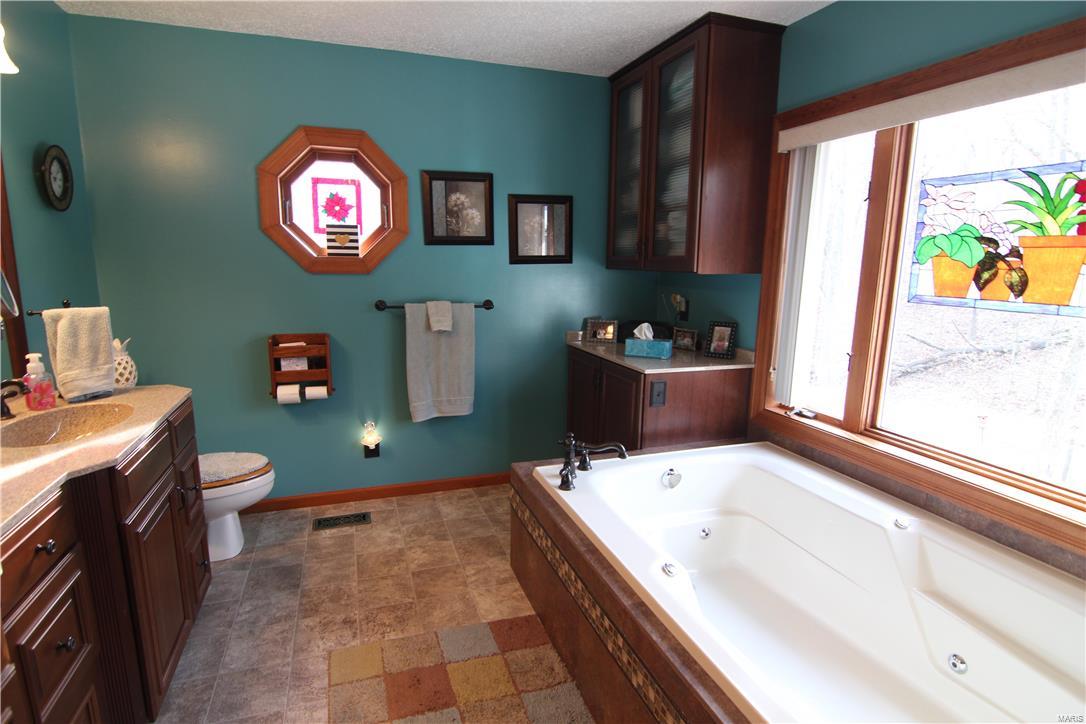 3005 Terpening Road Alton, IL 62002 - Photo 54 of 94
