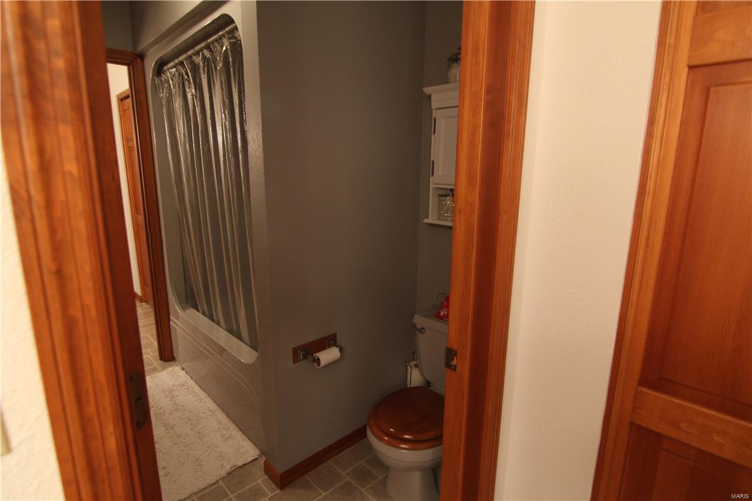 3005 Terpening Road Alton, IL 62002 - Photo 65 of 94