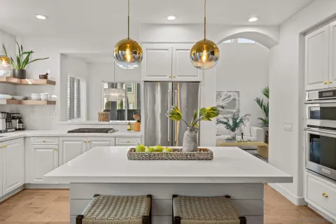 $1,649,000 | 7139 Surfbird Circle, Carlsbad, CA 92011
