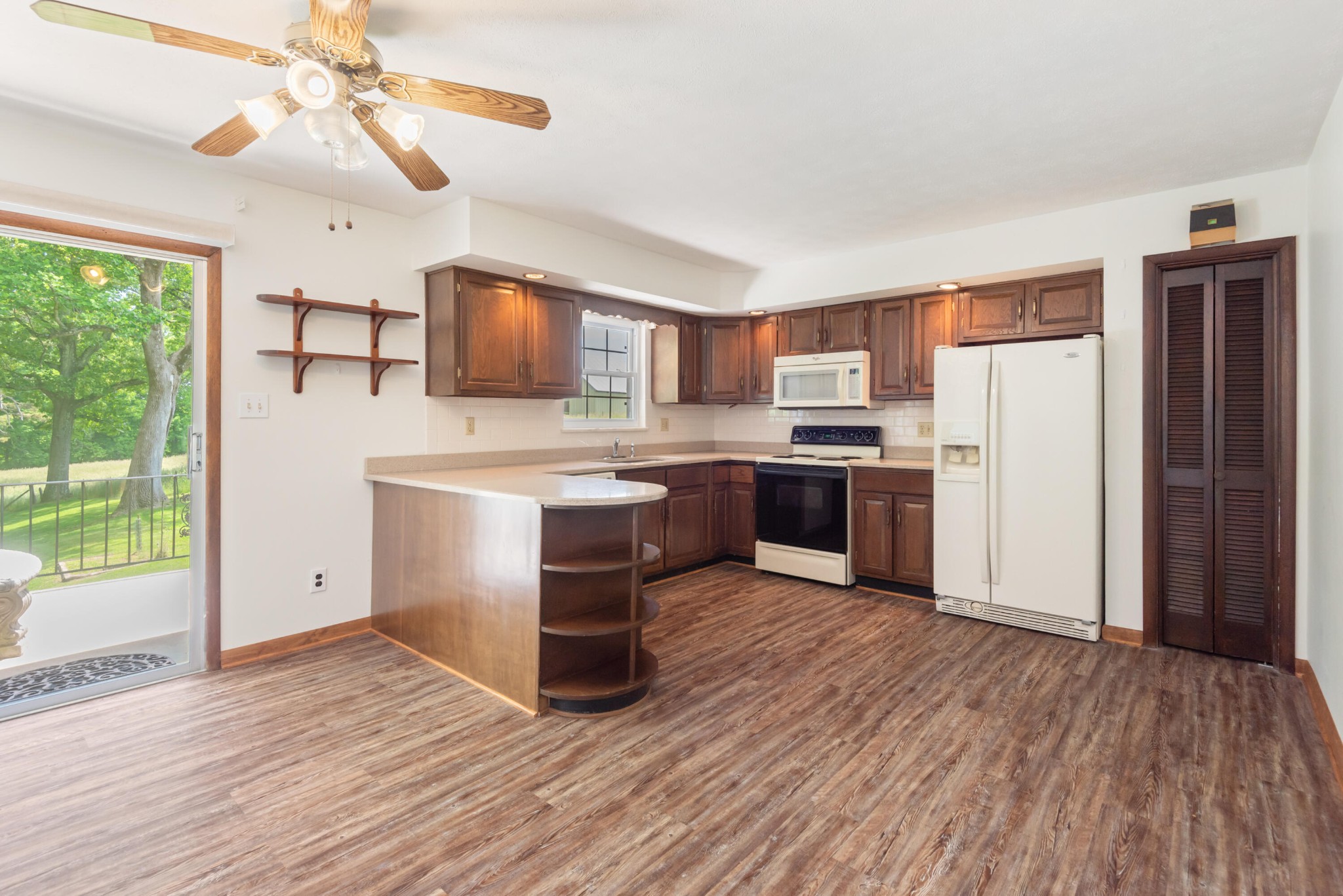 8130 Bell Road Knoxville, TN 37938 - Photo 9 of 31 Gallery Image 9