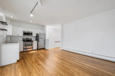 $629,000 | 402 East 7th Street, Unit 3, Boston, MA 02127