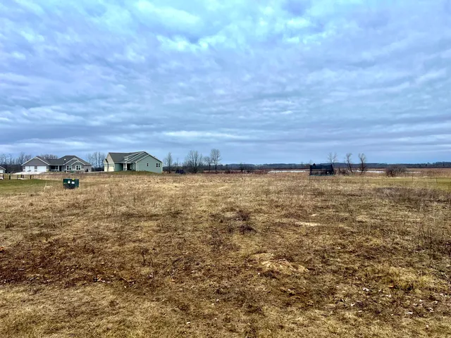 $47,000 | 977 River Meadow Drive, Kiel, WI 53042
